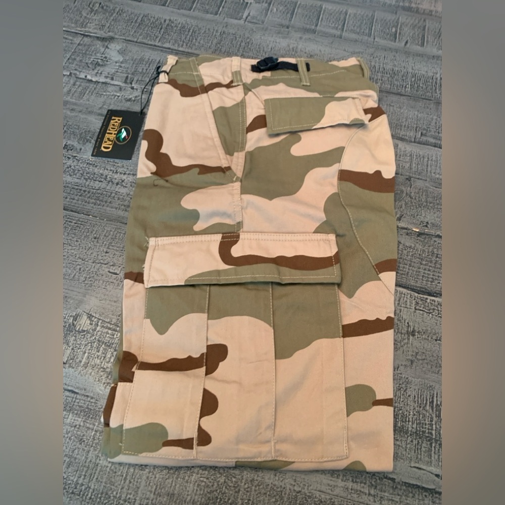 RedHead Men's Camouflage Cargo Pants, Small, NWT 15.5” waist 31.5” inseam - Picture 5 of 5